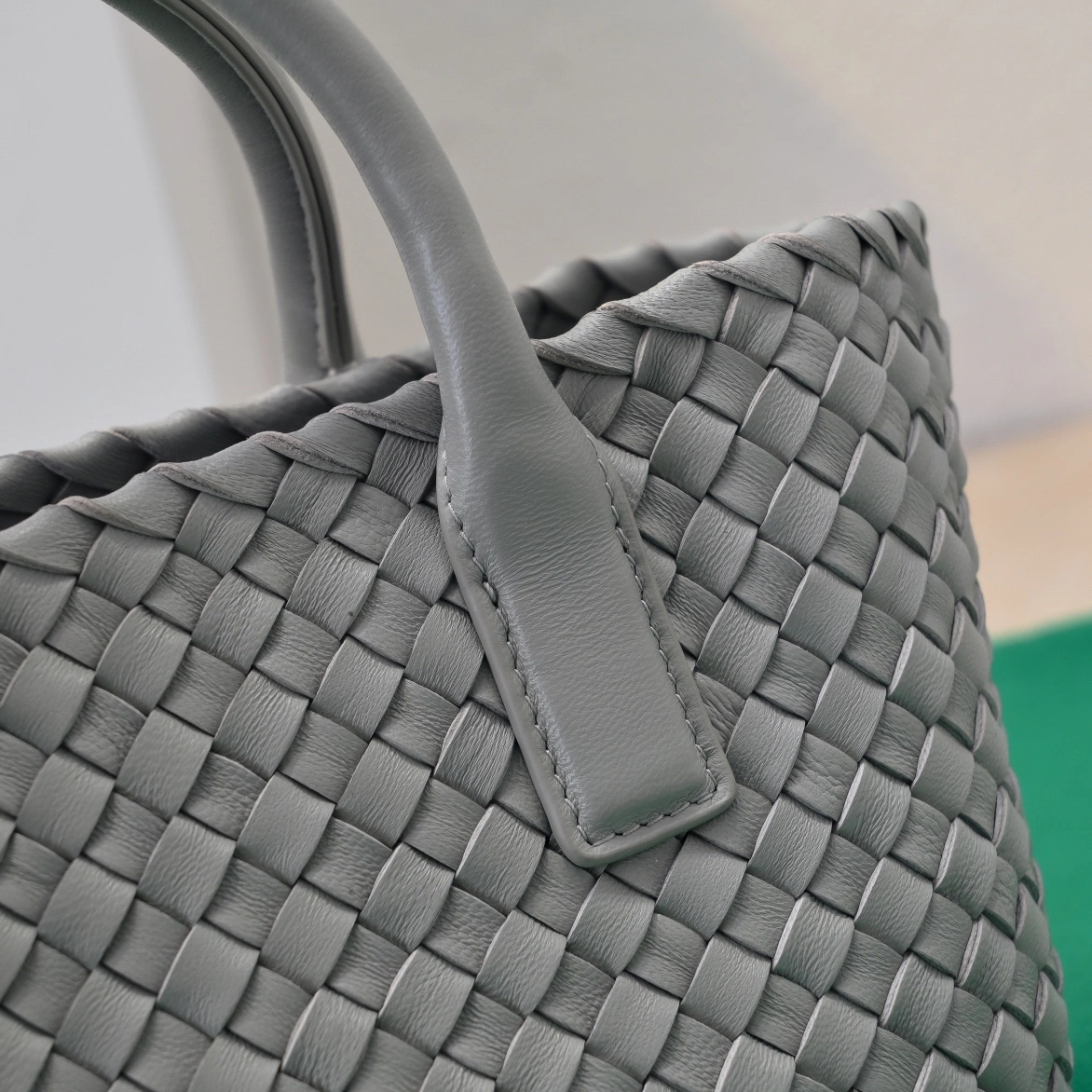 Bottega Veneta Shopping Bags Versatile 67736