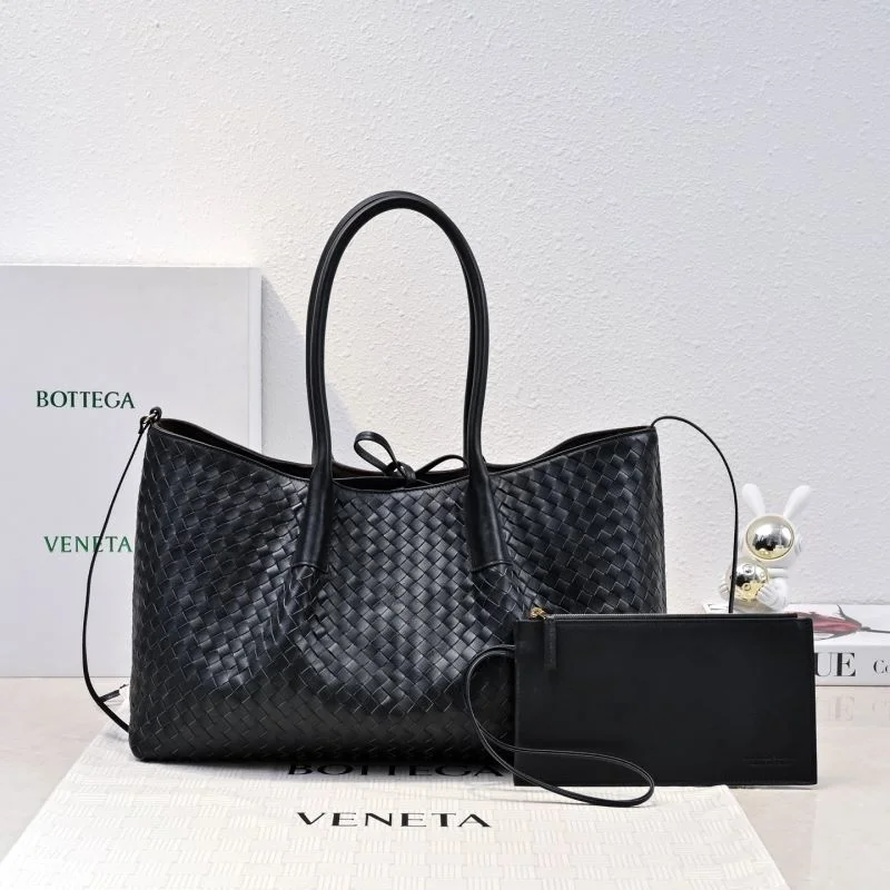 Neat Bottega Veneta Shopping Bags 51905