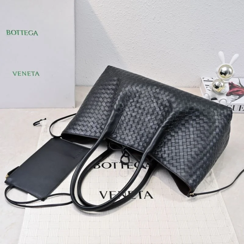 Neat Bottega Veneta Shopping Bags 51905