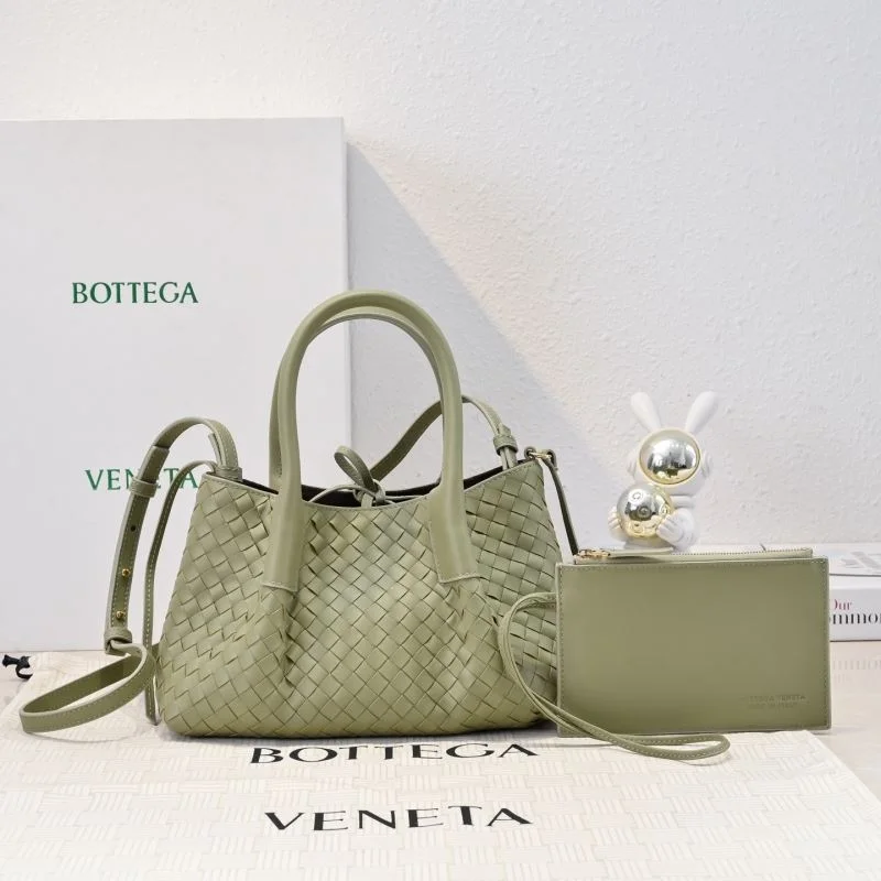 Effortless Bottega Veneta Shopping Bags 51843