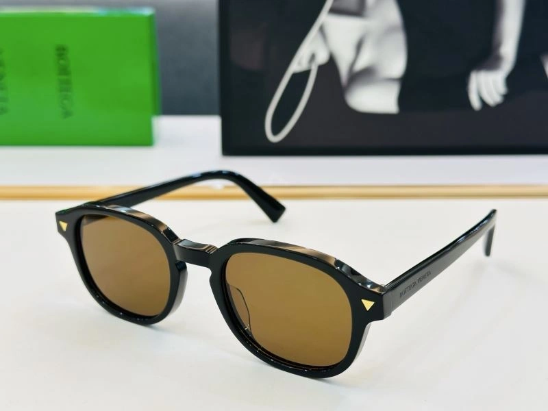 Bottega Veneta Sunglasses SunProtective 277060