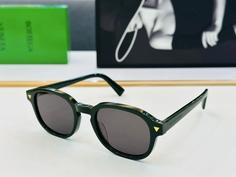 Bottega Veneta Sunglasses SunProtective 277060