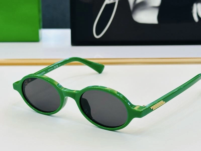 Snug Bottega Veneta Sunglasses 277062