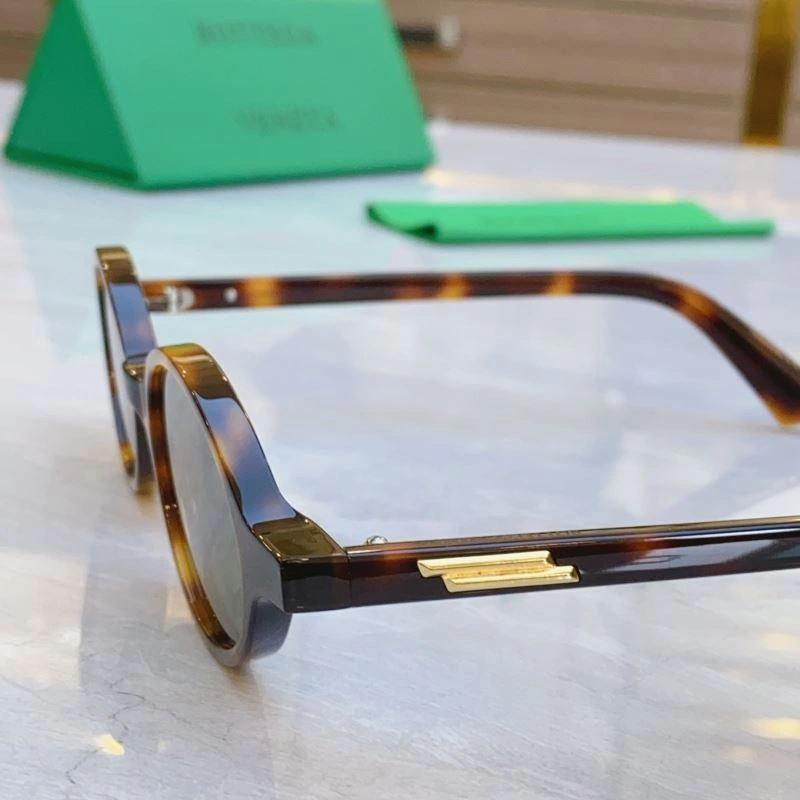 Bottega Veneta Sunglasses EasyMatch 277076