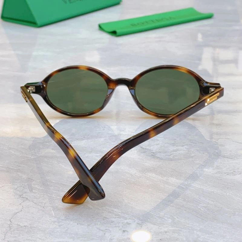 Bottega Veneta Sunglasses EasyMatch 277076