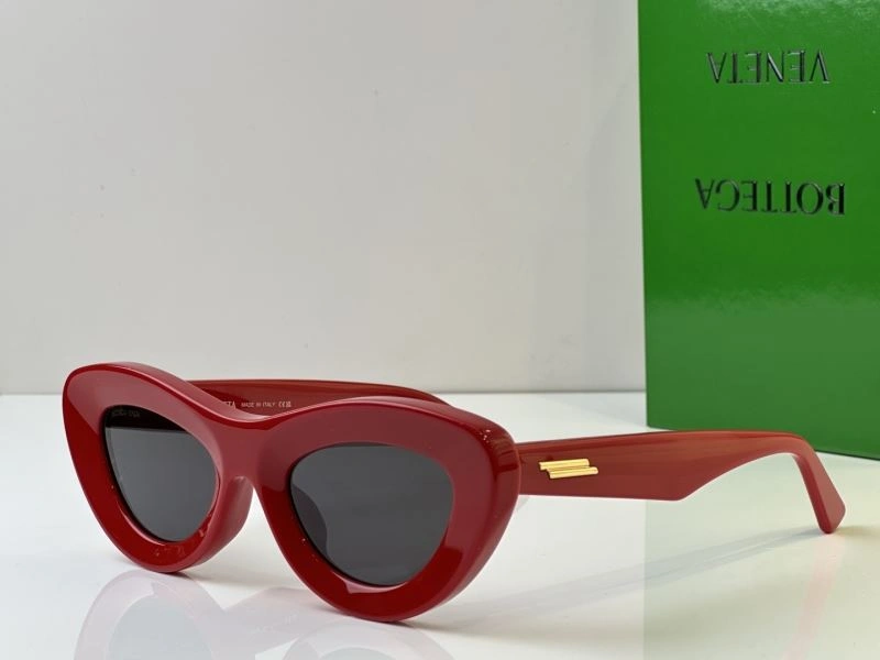 Bottega Veneta Sunglasses GoAnywhere 277102