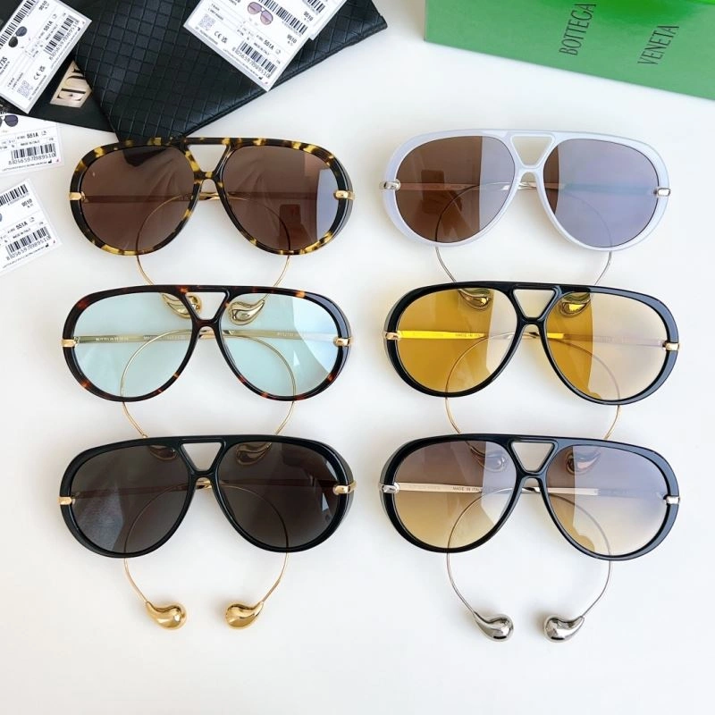 Bottega Veneta Sunglasses Compact 277087