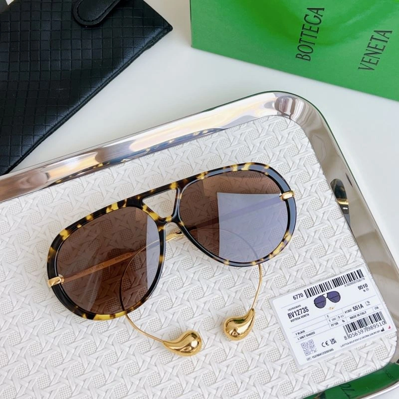 Bottega Veneta Sunglasses Compact 277087