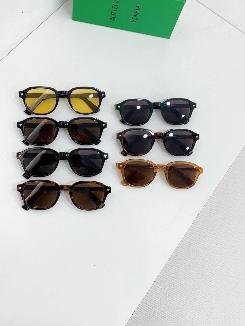 Original Bottega Veneta Sunglasses 277115