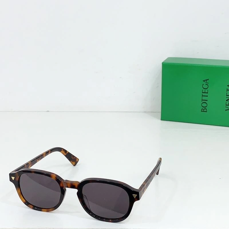 Original Bottega Veneta Sunglasses 277115