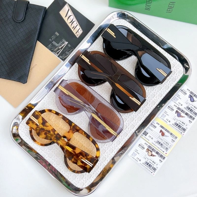 Chic Bottega Veneta Sunglasses 277086