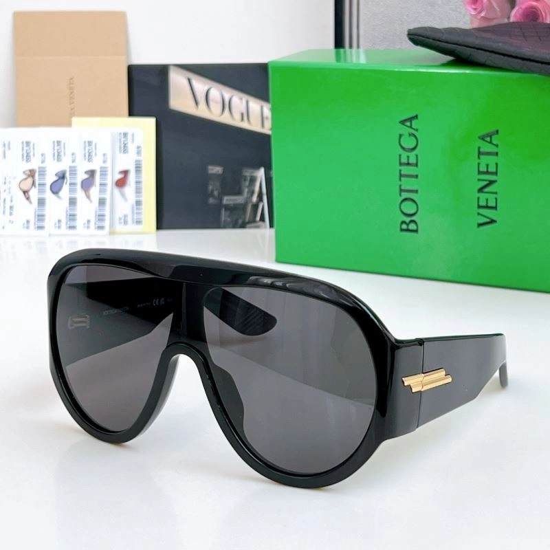 Chic Bottega Veneta Sunglasses 277086