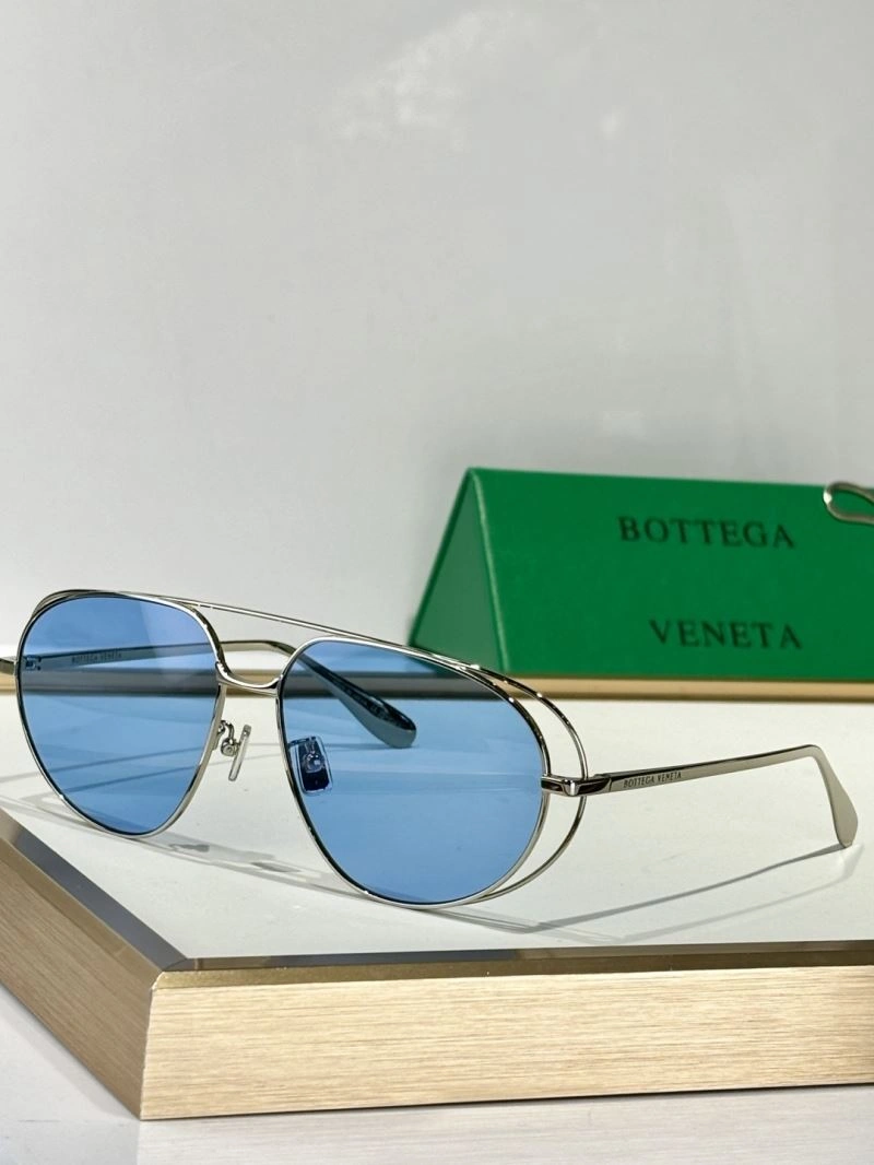Bottega Veneta Sunglasses UrbanChic 277109