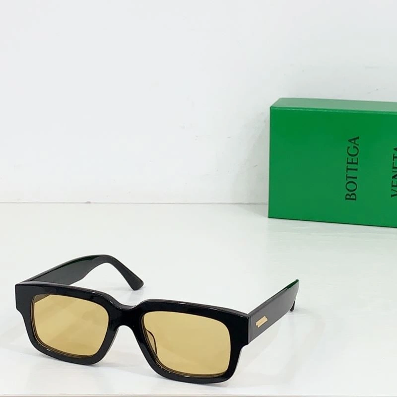 Unisex Bottega Veneta Sunglasses 277099
