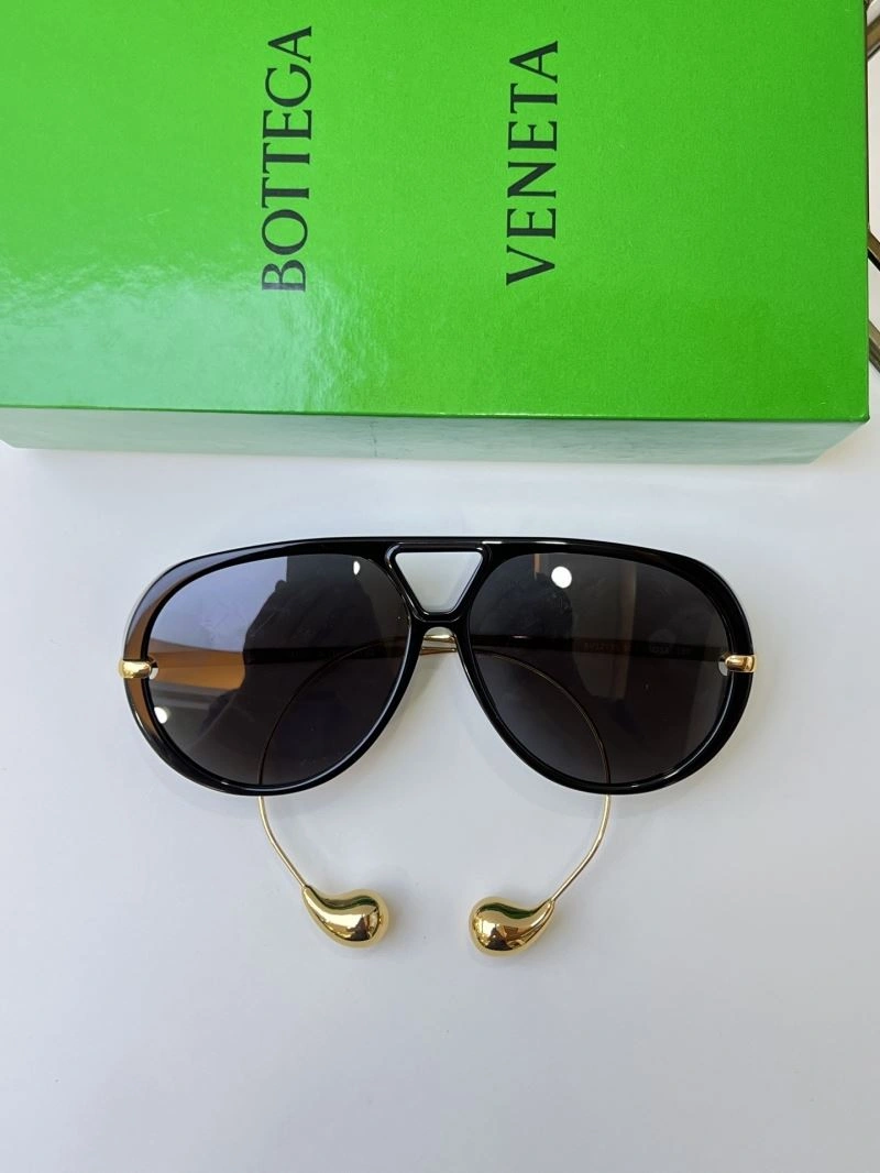 Bottega Veneta Sunglasses TravelReady 277093