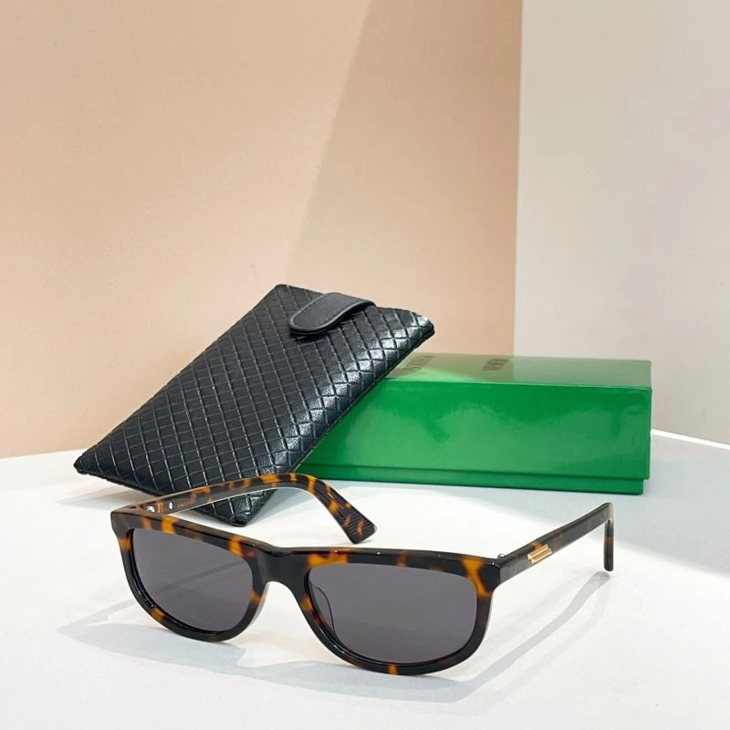 Soft Bottega Veneta Sunglasses 277083