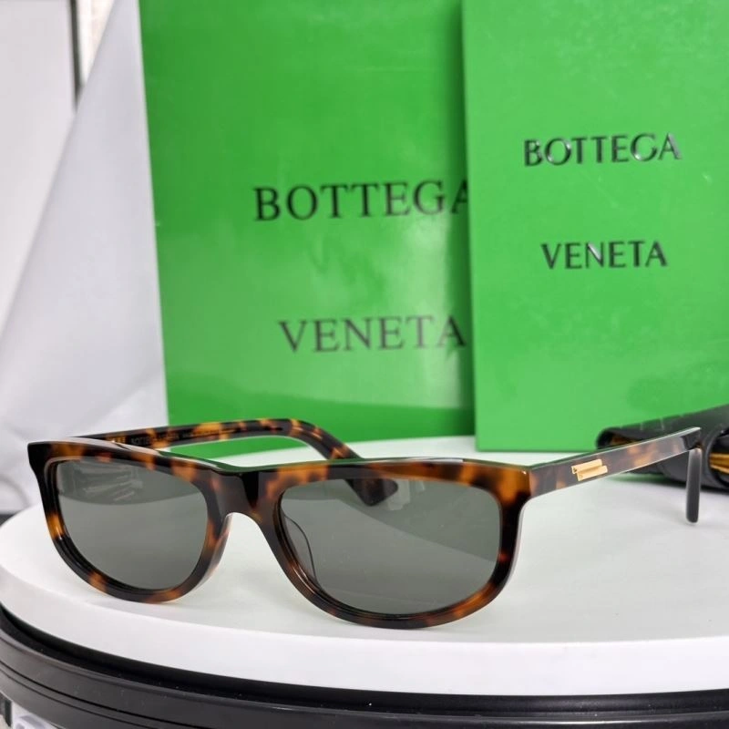 Bottega Veneta Sunglasses Trendsetting 277074