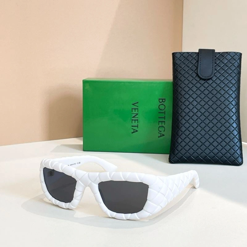 Bottega Veneta Sunglasses Stretchable 277070