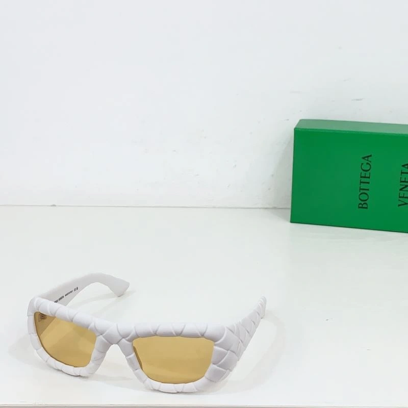 Bottega Veneta Sunglasses Popular 277068