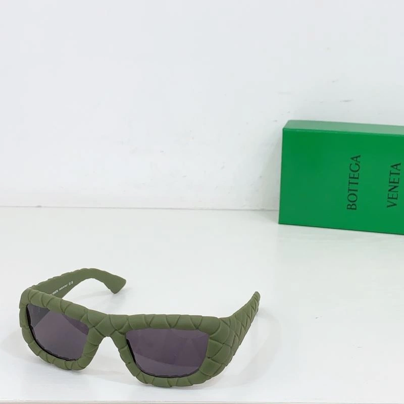 Bottega Veneta Sunglasses Popular 277068