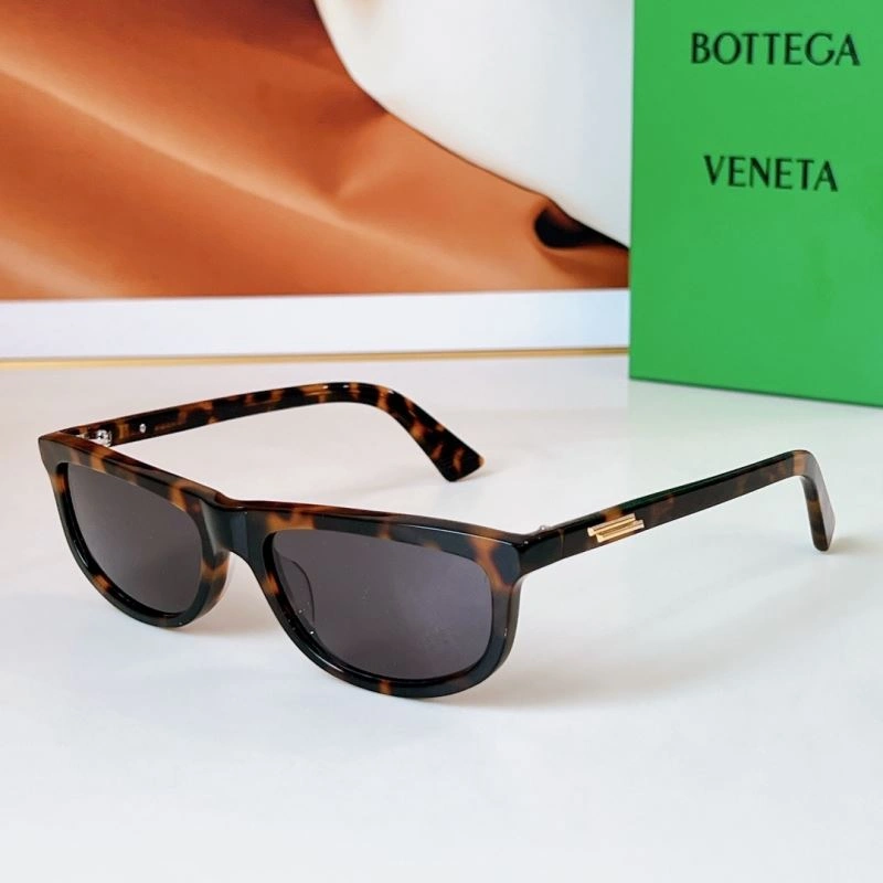 Bottega Veneta Sunglasses UrbanChic 277066