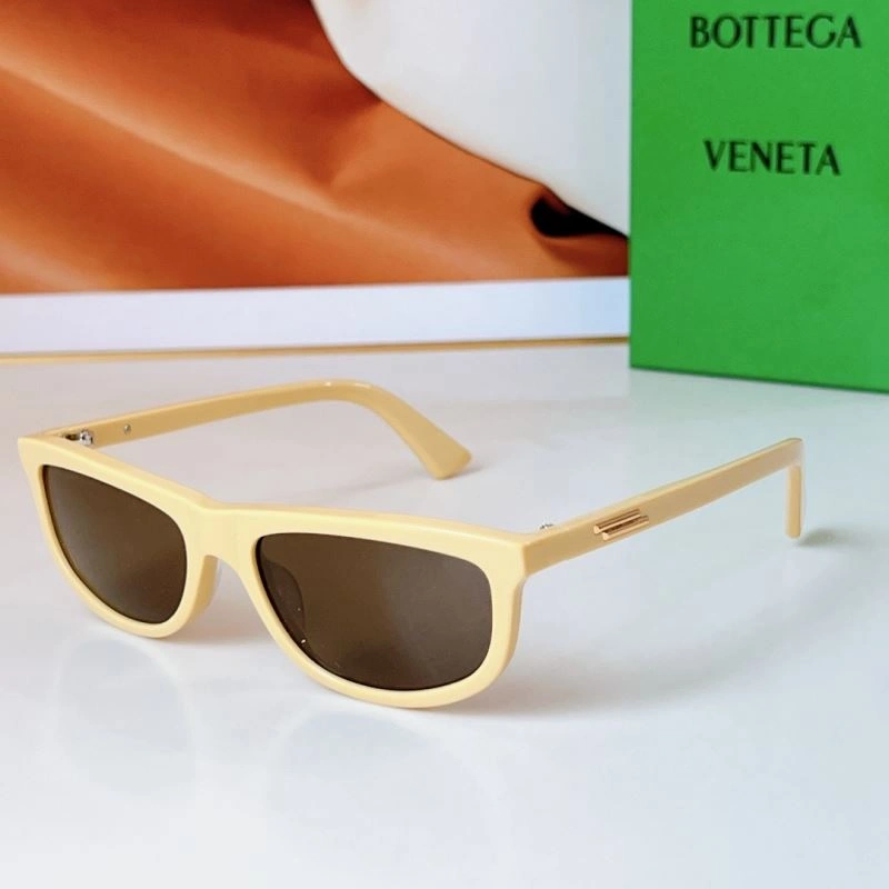 Bottega Veneta Sunglasses UrbanChic 277066