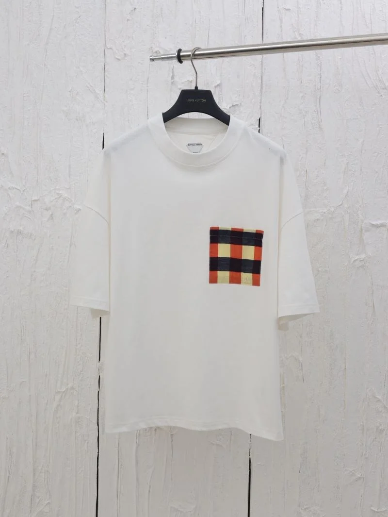 Bottega Veneta T-Shirts Minimalist 163808