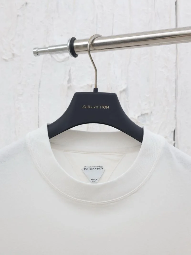 Bottega Veneta T-Shirts Minimalist 163808