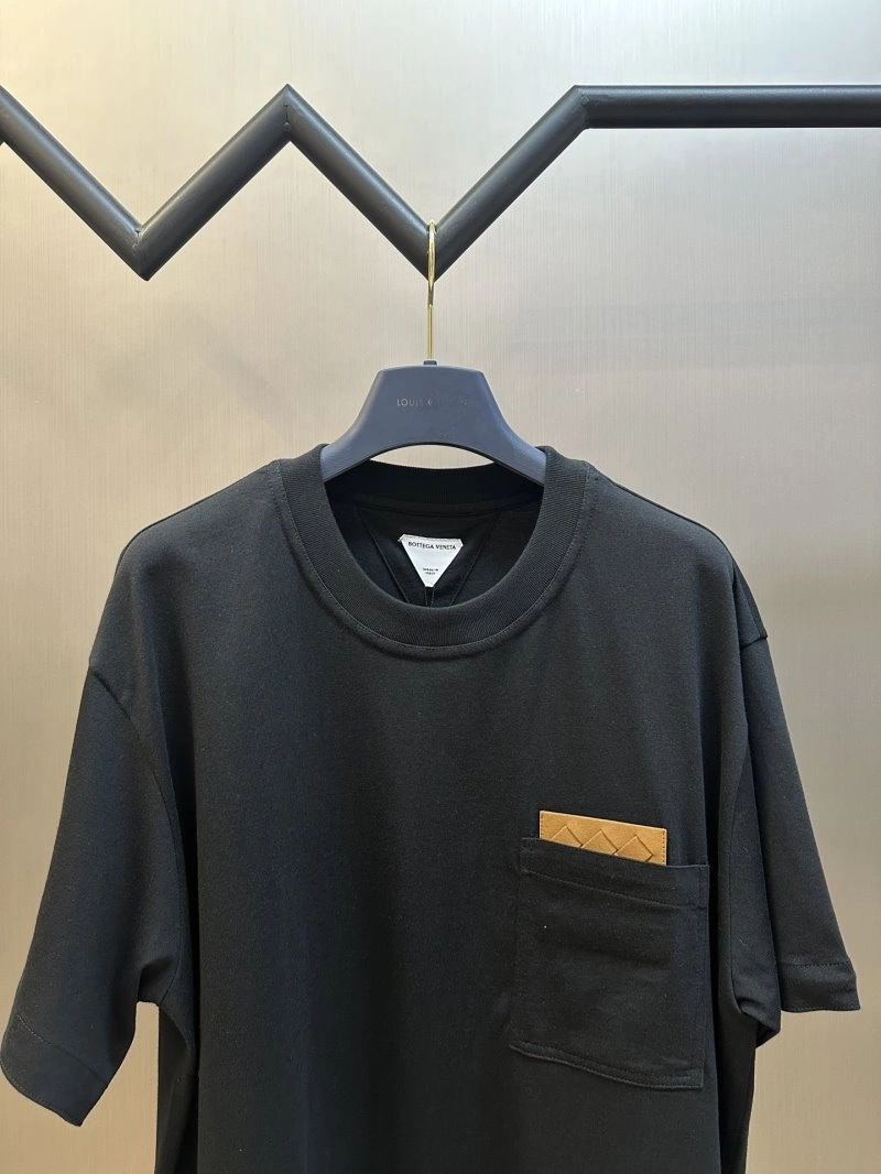 Bottega Veneta T-Shirts Affordable 152352