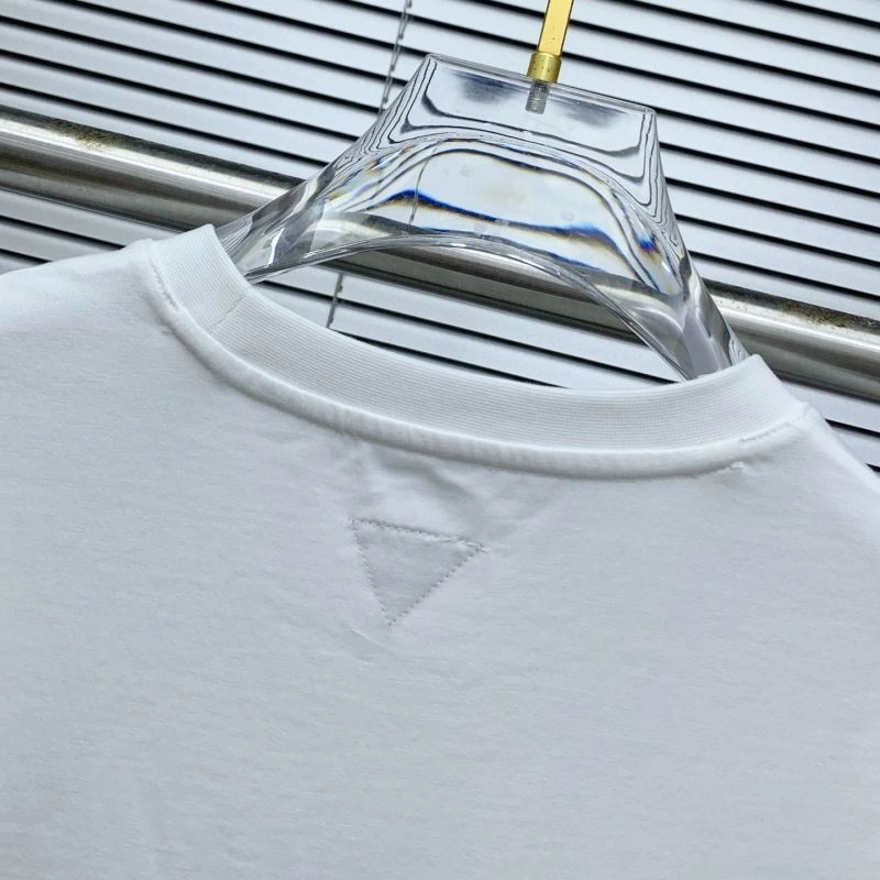 Bottega Veneta T-Shirts Elegant 161963