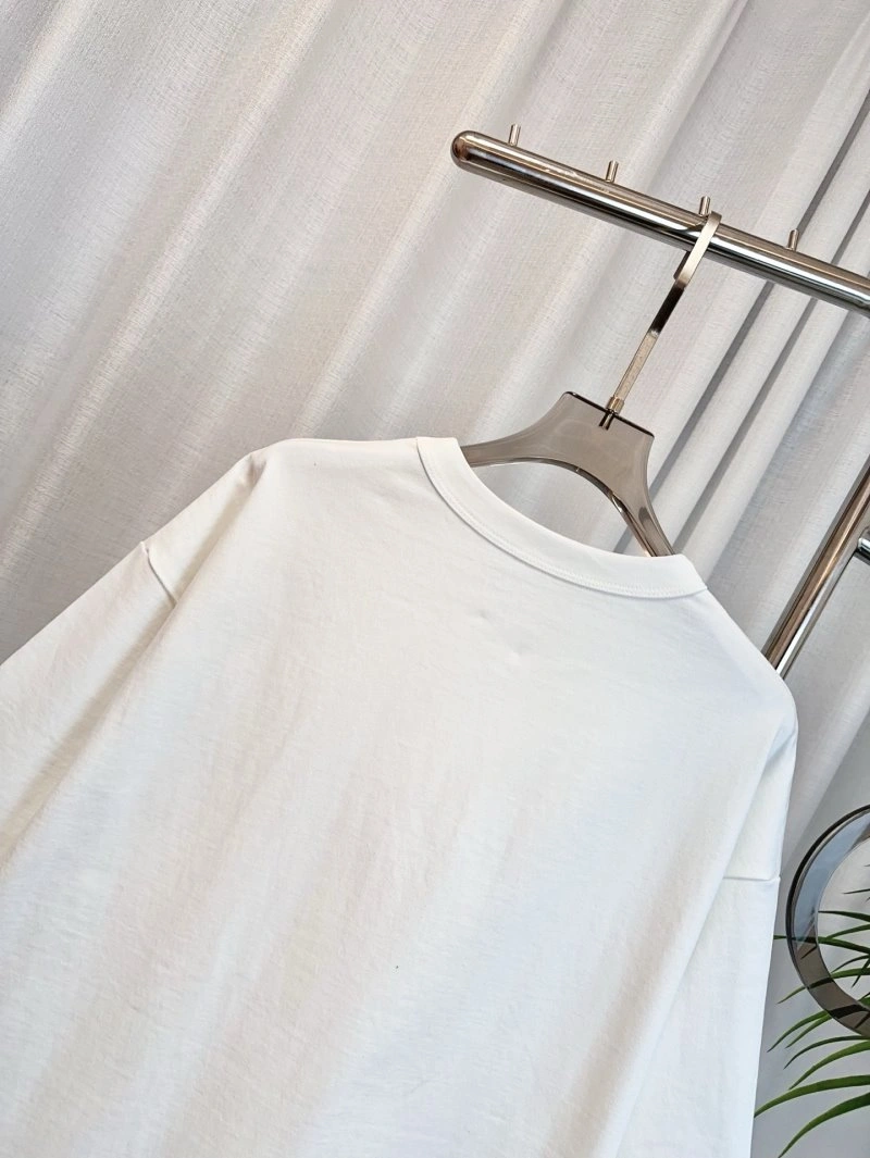 Bottega Veneta T-Shirts Resilient 157143
