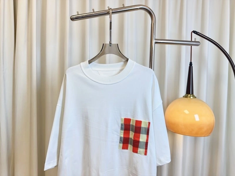 Effortless Bottega Veneta T-Shirts 155054
