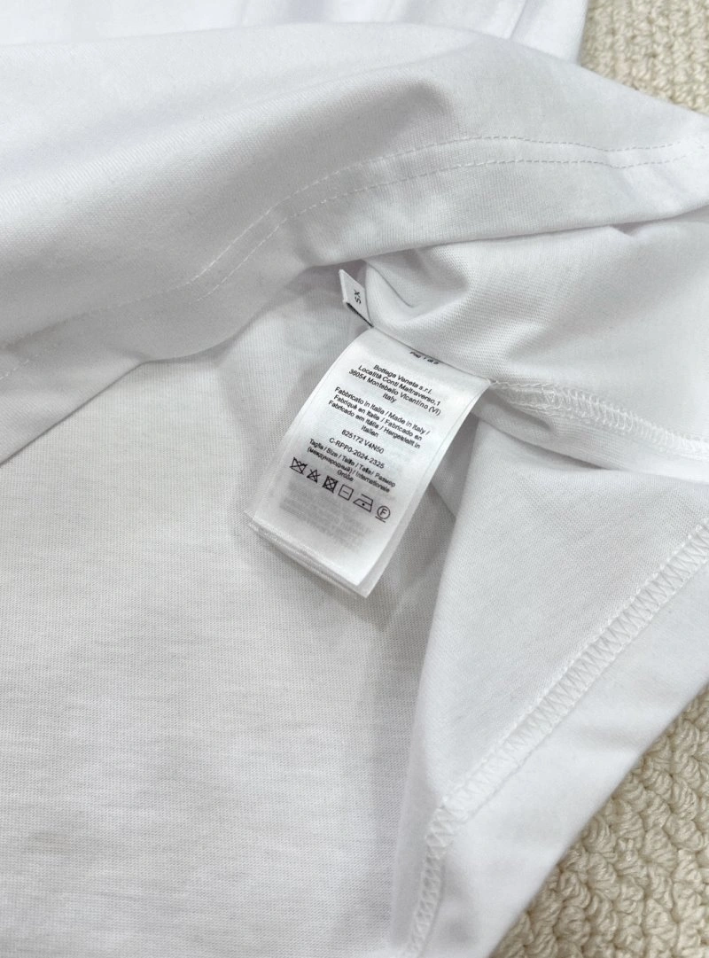 Bottega Veneta T-Shirts Lightweight 153150