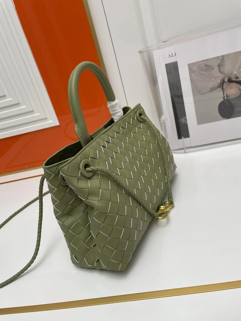 Sustainable Bottega Veneta Top Handle Bags 84679