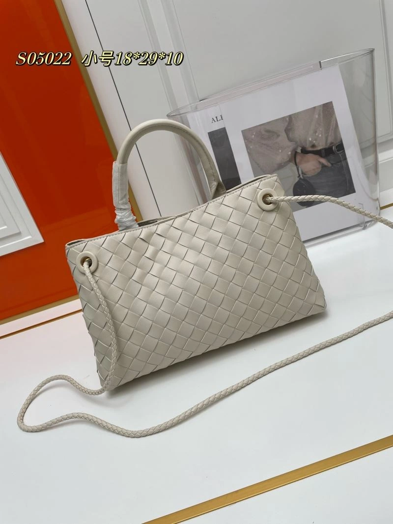 Timeless Bottega Veneta Top Handle Bags 84642