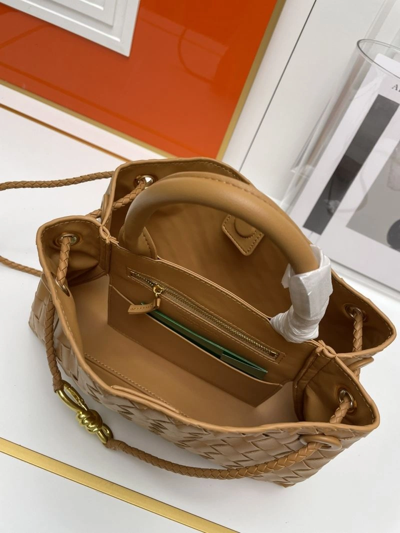 Bottega Veneta Top Handle Bags QuickDry 84673