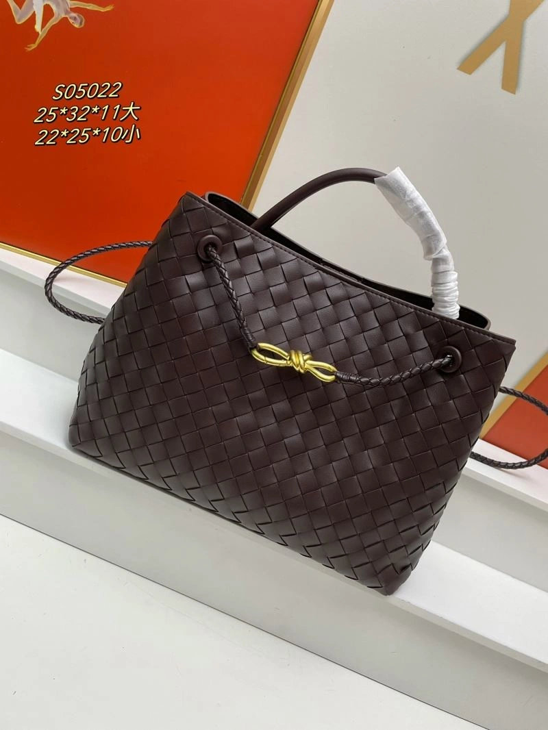 Practical Bottega Veneta Top Handle Bags 84637