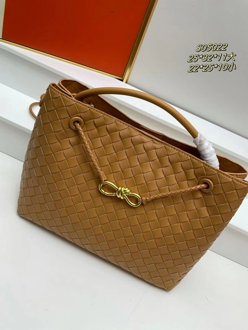 Tailored Bottega Veneta Top Handle Bags 84636