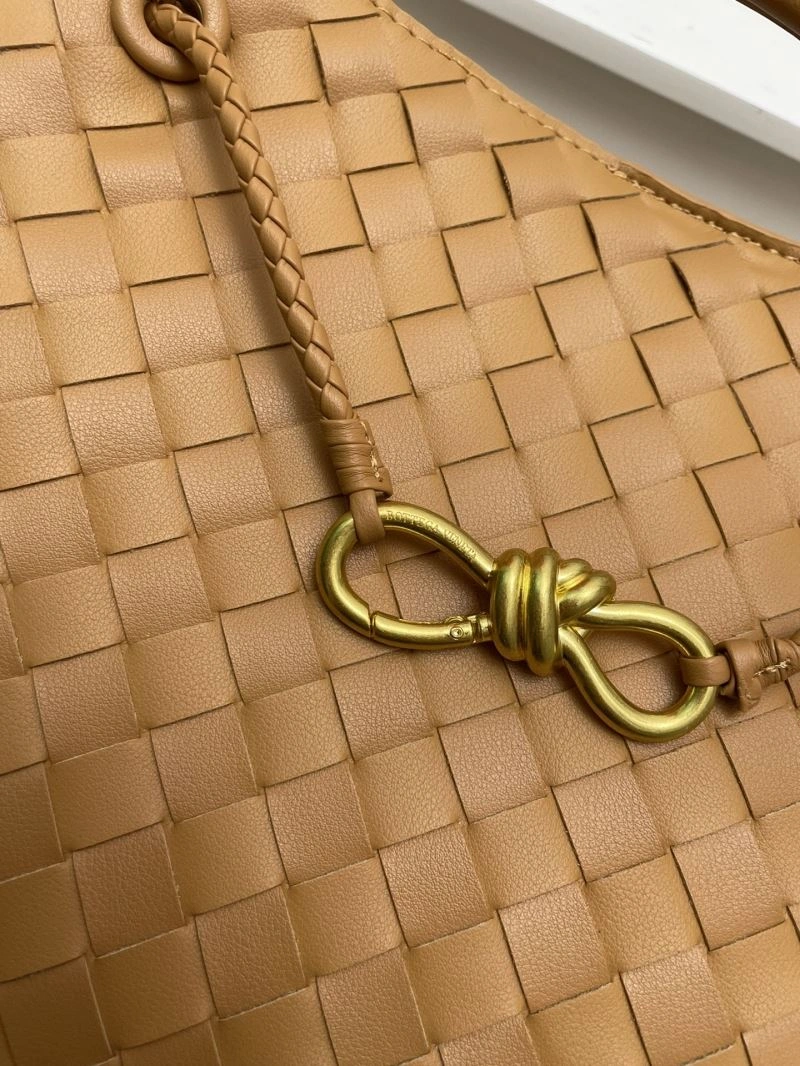 Tailored Bottega Veneta Top Handle Bags 84636