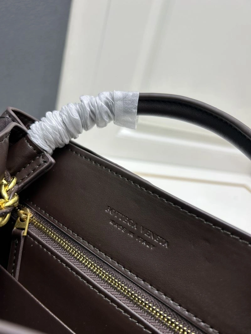 Flexible Bottega Veneta Top Handle Bags 84655