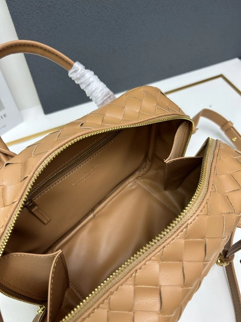 TravelReady Bottega Veneta Top Handle Bags 84618