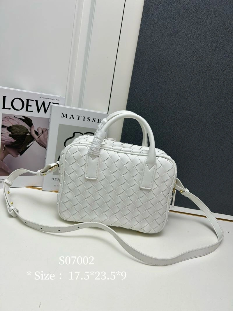 GoAnywhere Bottega Veneta Top Handle Bags 84612