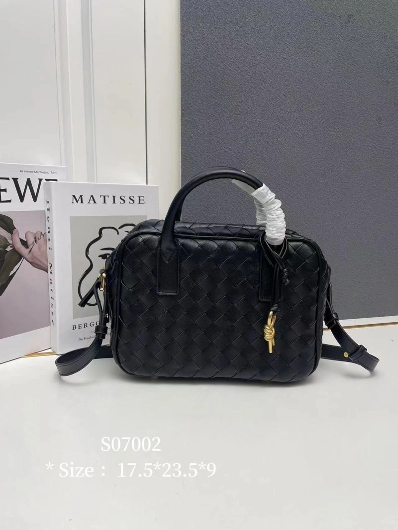 Bottega Veneta Top Handle Bags WellDesigned 84694