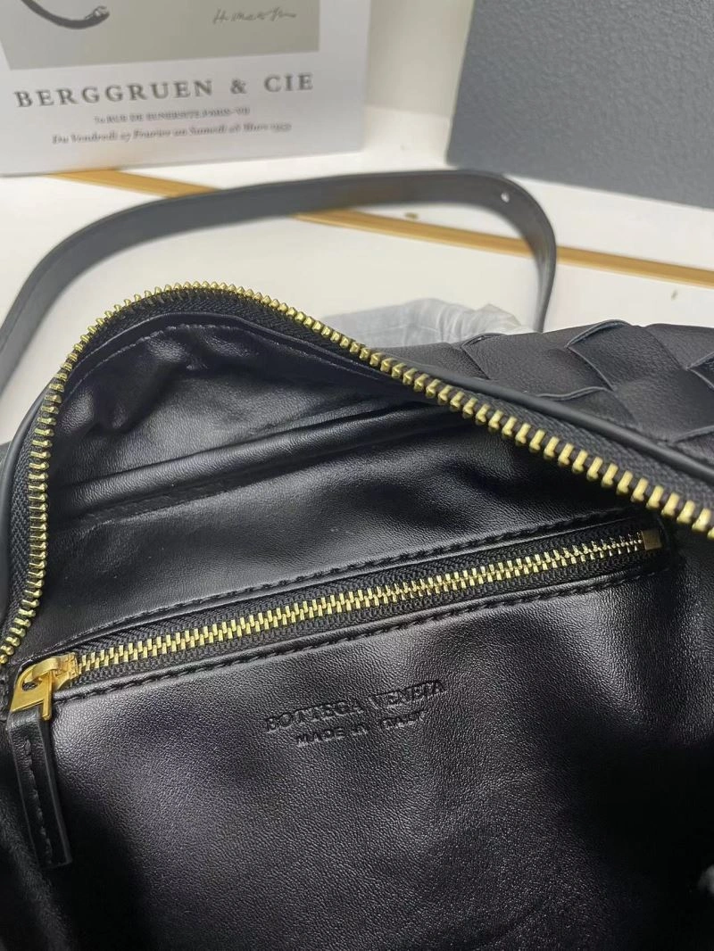 Bottega Veneta Top Handle Bags WellDesigned 84694