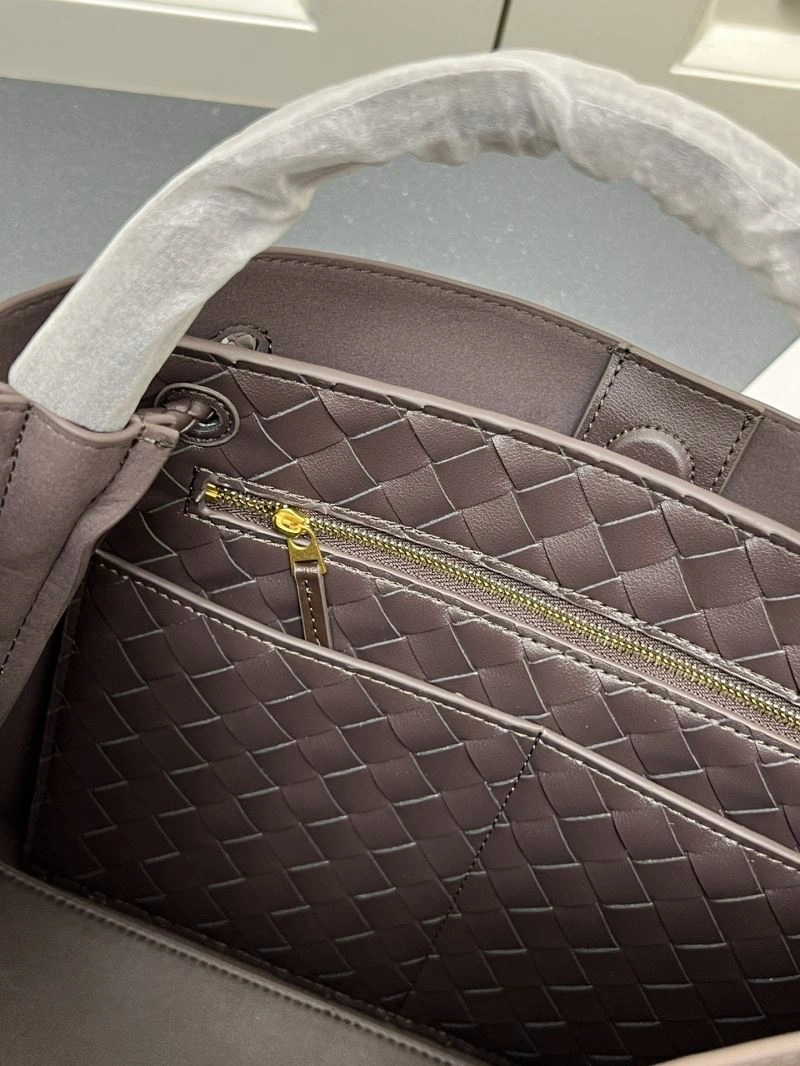 Timeless Bottega Veneta Top Handle Bags 84615