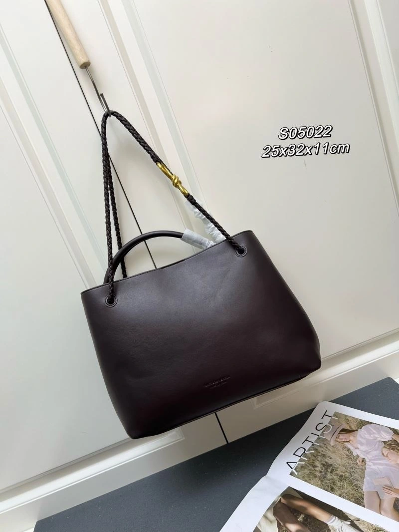 Timeless Bottega Veneta Top Handle Bags 84615