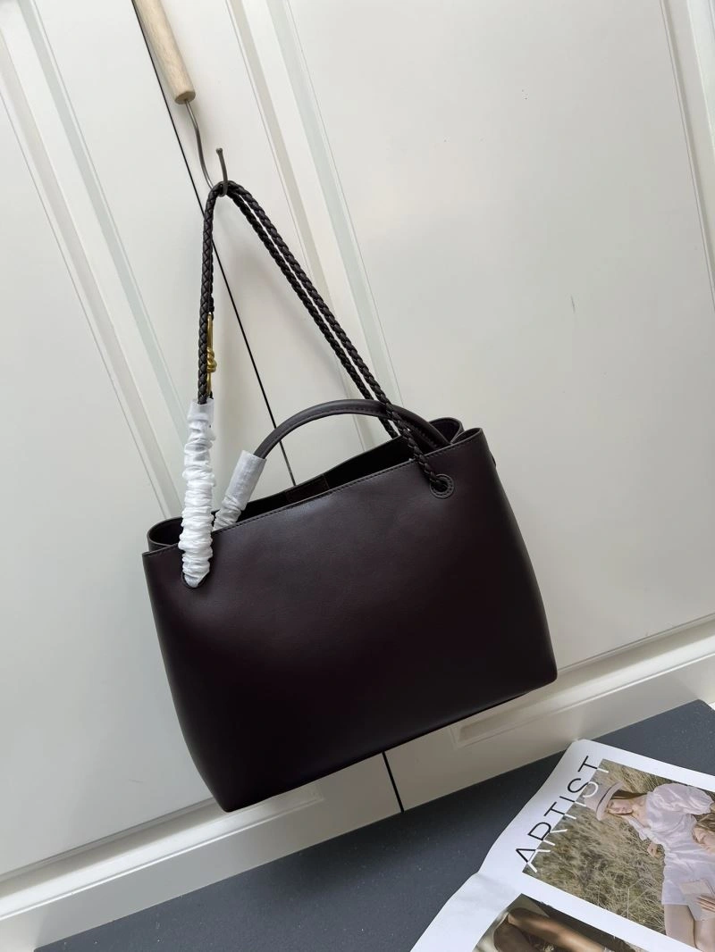 Timeless Bottega Veneta Top Handle Bags 84615