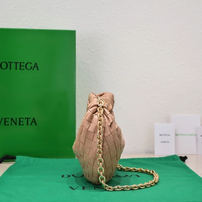 Practical Bottega Veneta Top Handle Bags 67991