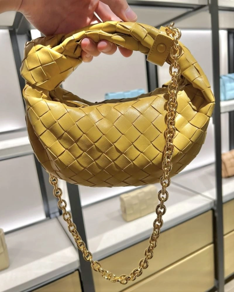 Practical Bottega Veneta Top Handle Bags 67991