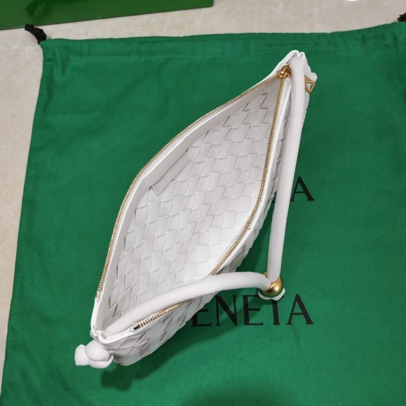 Refined Bottega Veneta Top Handle Bags 67990